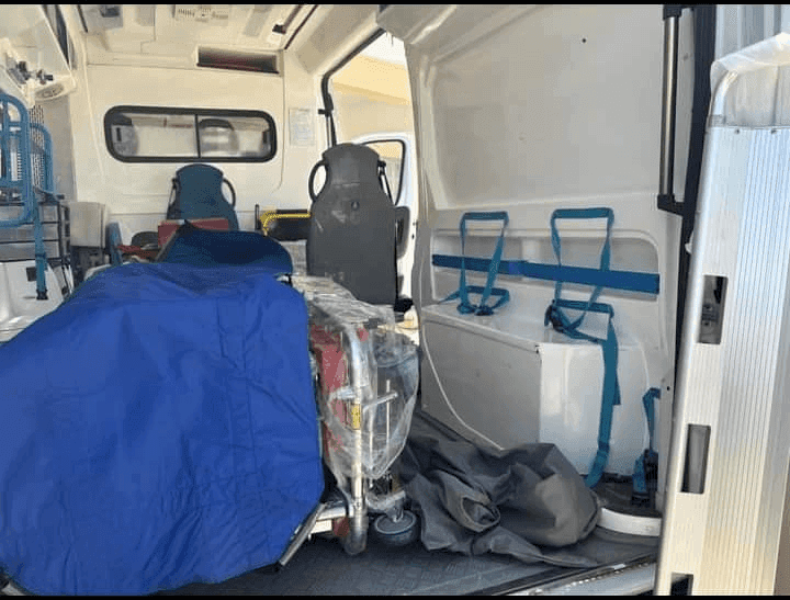 Photo Équipement du service des urgences et de la maternité – Hôpital El Arayes