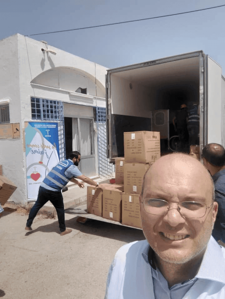 Photo Distribution de matériel médical au profit de plusieurs structures sanitaires en Tunisie