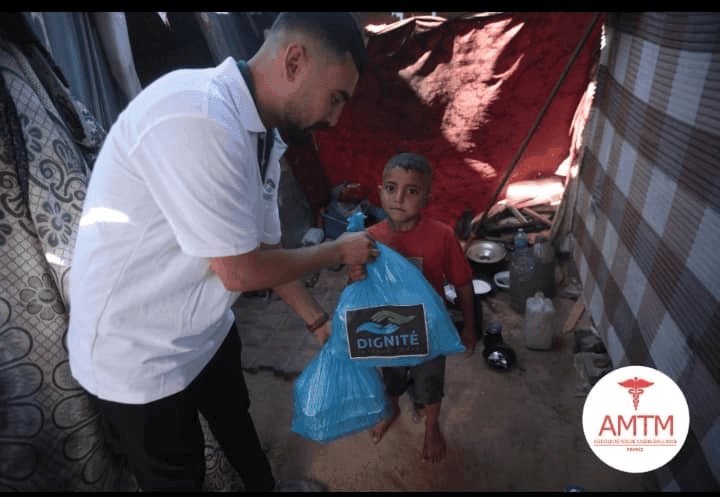 Photo 1300 Repas d’Aïd Distribués à Gaza – Action Humanitaire AMTM