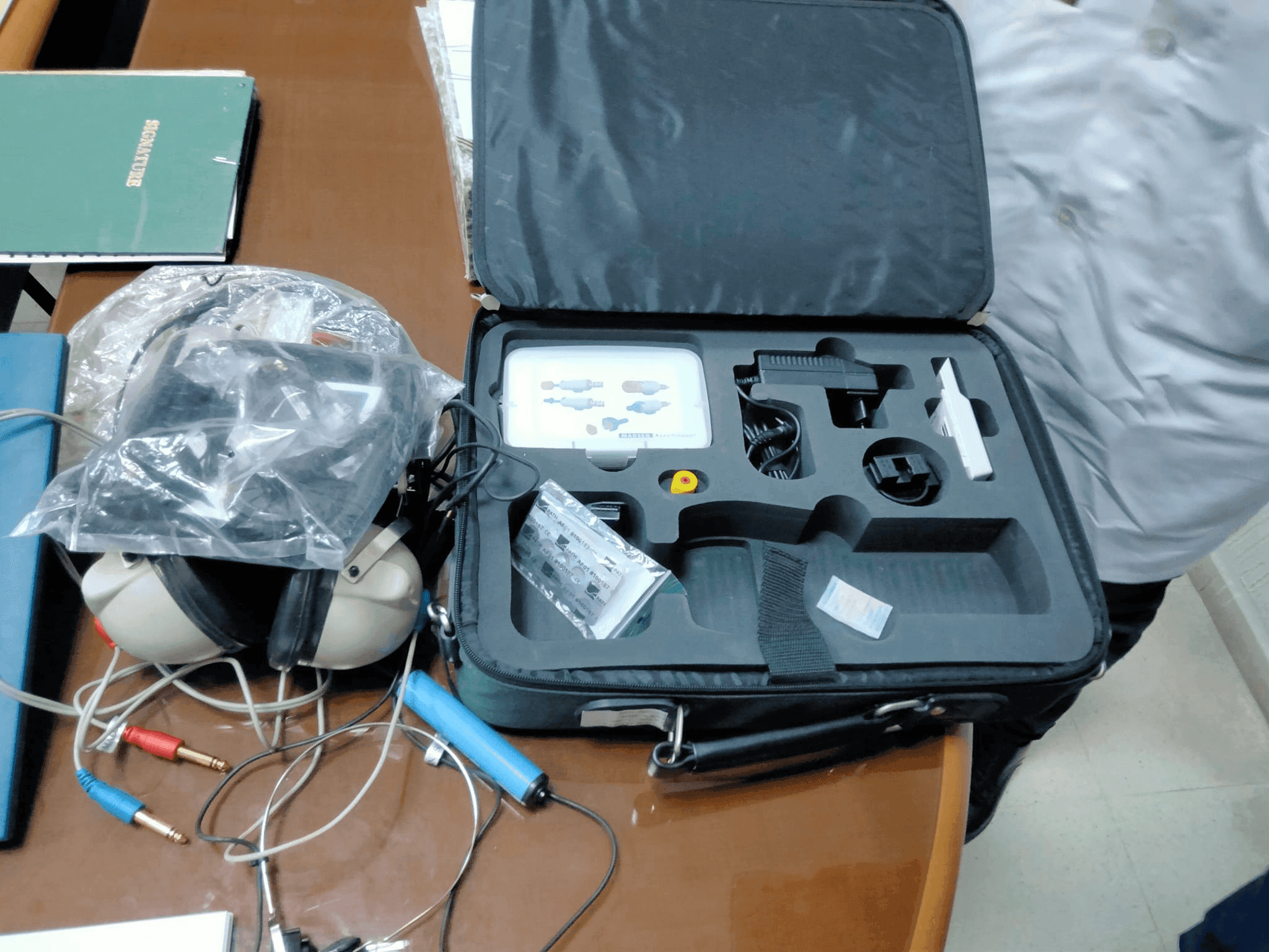 Photo Donation d’audiomètres et otoémissions – Hôpital Hached & Fattouma Bourguiba