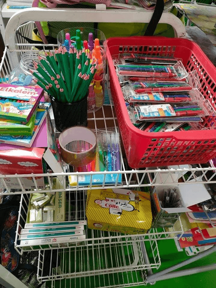 Photo Distribution de fournitures scolaires pour 211 élèves à Kasserine