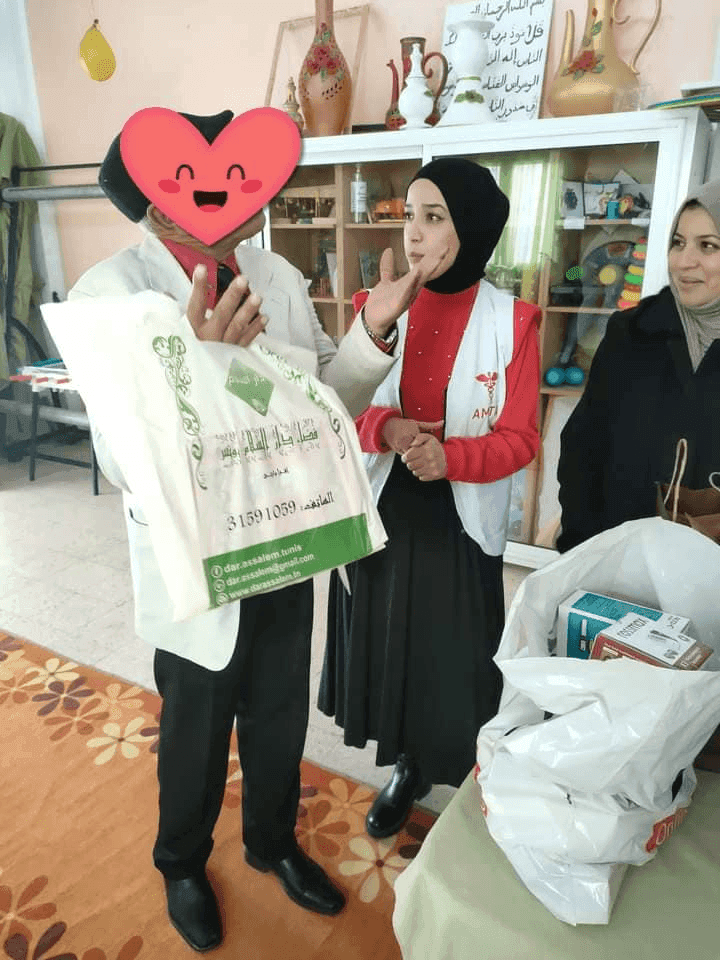 Photo Action solidaire au profit de la maison des personnes âgées d’El Kef