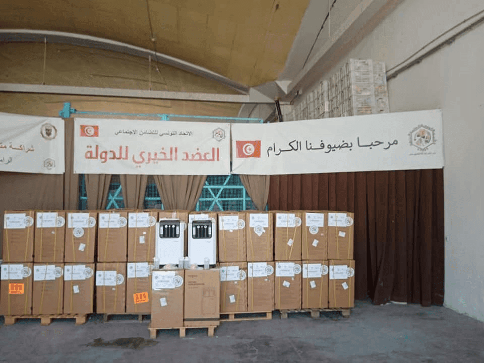 Photo Réception et lancement de la distribution de 100 concentrateurs d’oxygène (10L/min)